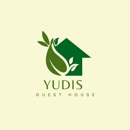 Yudis Guest House Ubud Exteriör bild