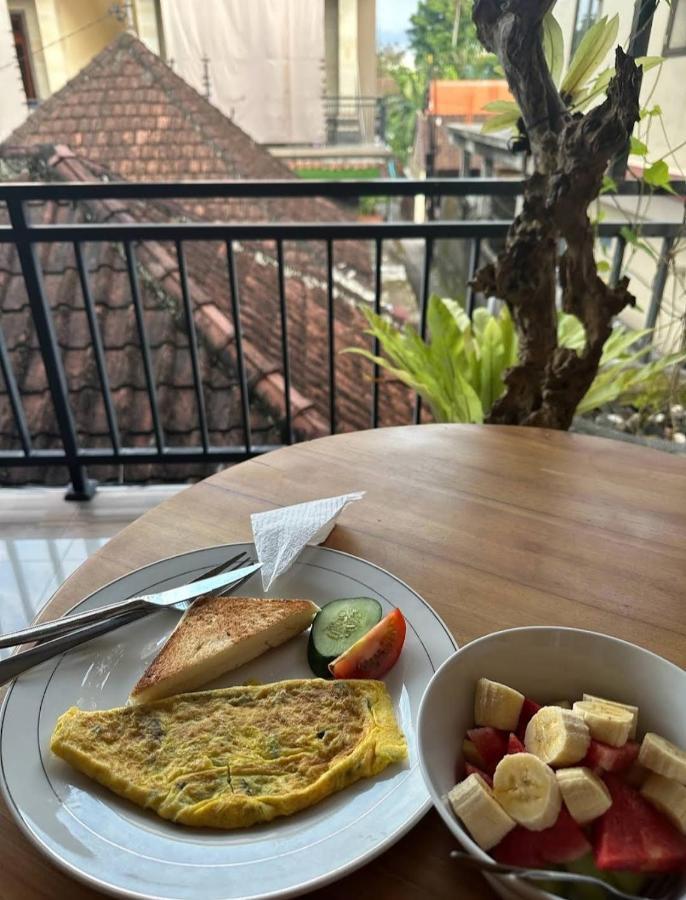 Yudis Guest House Ubud Exteriör bild
